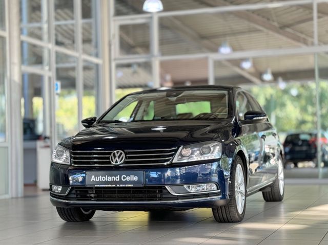 Volkswagen Passat Lim.Highline Dynaudio ACC AHK 8fach