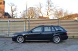 BMW 525i Sport touring*M PAKET*XENON**ALCANTARA*ALU - BMW 525 in Essen
