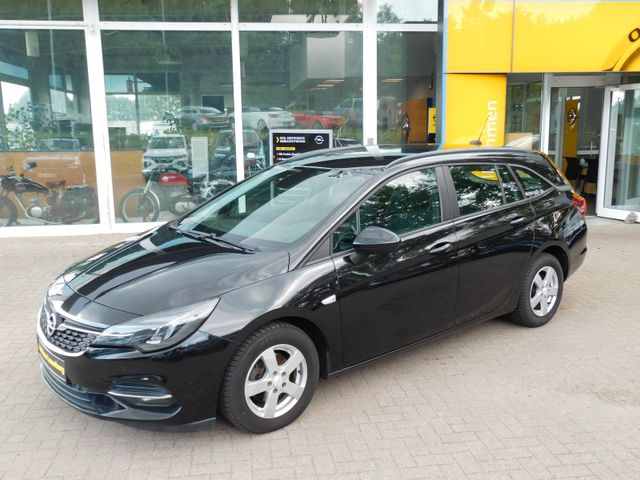 Foto: OPEL Astra K Diesel  Aut. nur an Gewerbe oder Export (Fahrzeug-Nummer 462347155)