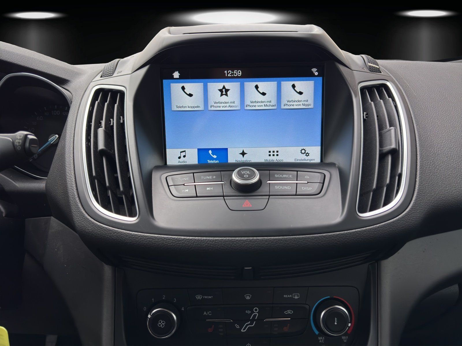 Fahrzeugabbildung Ford C-Max 1.0 EcoBoost Cool&Connect Start/Stopp