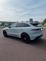 Jaguar F-Pace D300 R-DYNAMIC BLACK Pack - Jaguar F-Pace in Bochum
