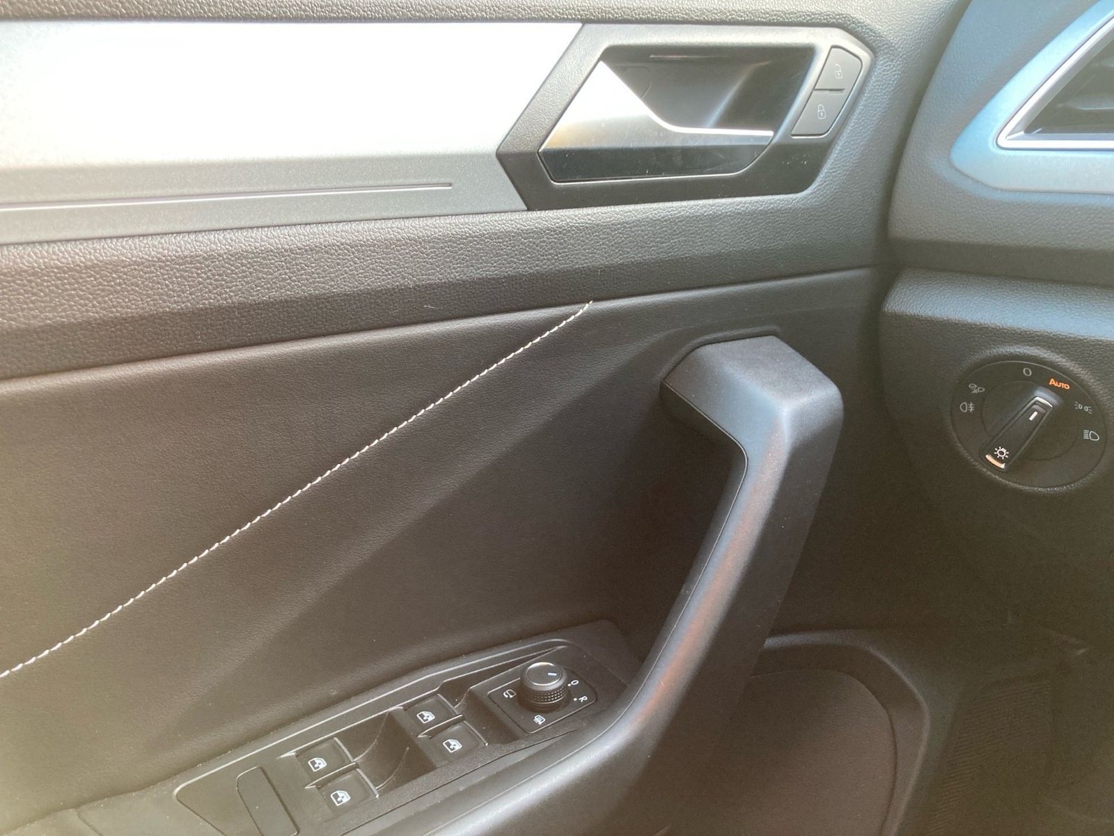 Volkswagen T-Roc - Bild 15