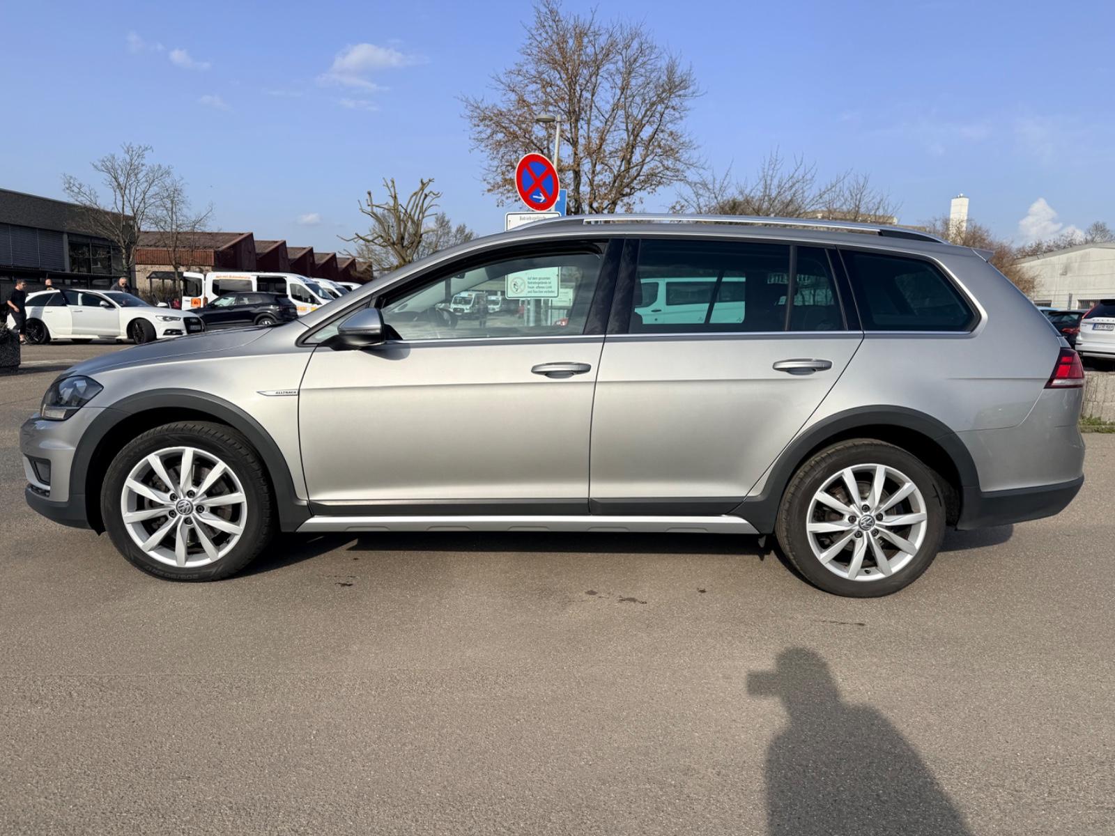Volkswagen Golf VII Variant Alltrack BMT/Start-Stopp 4Motio