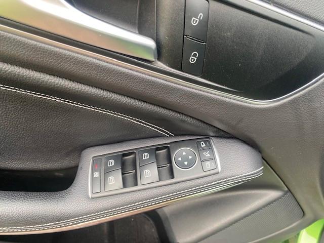 Mercedes-Benz A 180 Urban TÜV Insp. Reifen neu Navi Kamera ra 
