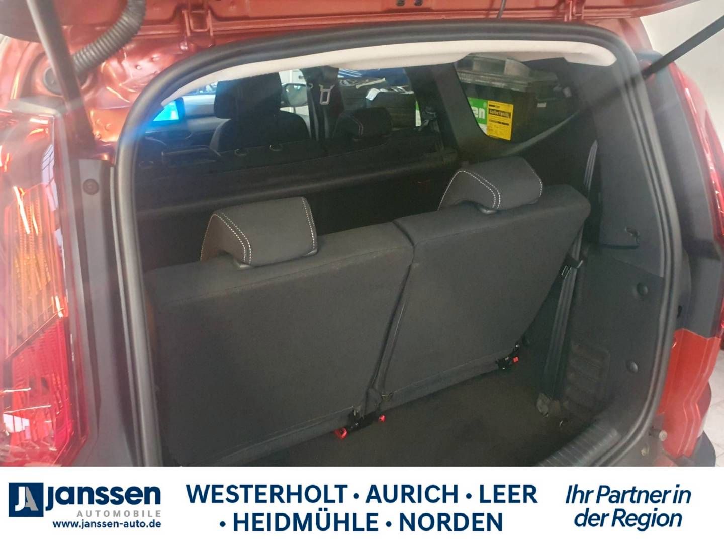 Fahrzeugabbildung Dacia Jogger TCe 110 (7-Sitzer) Extreme