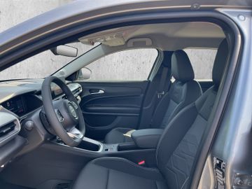 Jeep Avenger 1.2 e-Hybrid *ALLWETTER*SHZ*PDC*NAVI*