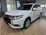 Mitsubishi Outlander PHEV Plus 4WD/CarPlay/360*/Vollleder - Mitsubishi in Wuppertal