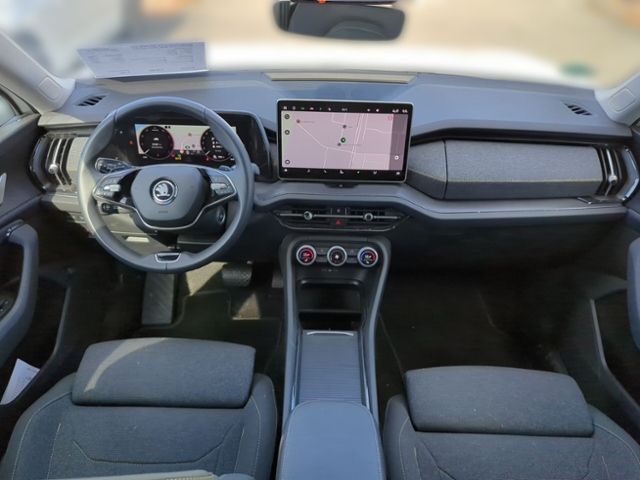 Fahrzeugabbildung SKODA Kodiaq 2.0 TDI DSG 4x4 SELECTION AHK MATRIX NAVI