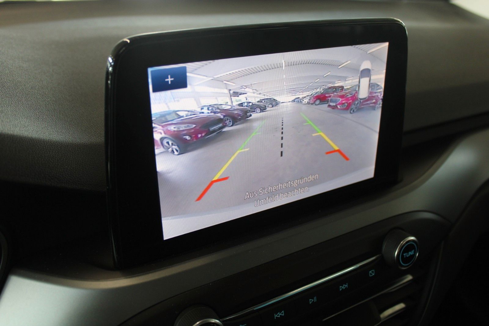 Fahrzeugabbildung Ford Focus Turnier Cool & Connect NAVI CAM WinterPak.