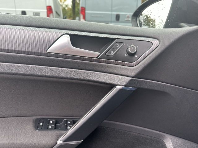 Golf VII 1.2 TSI Lounge XENON 17"ALU PDC GRA