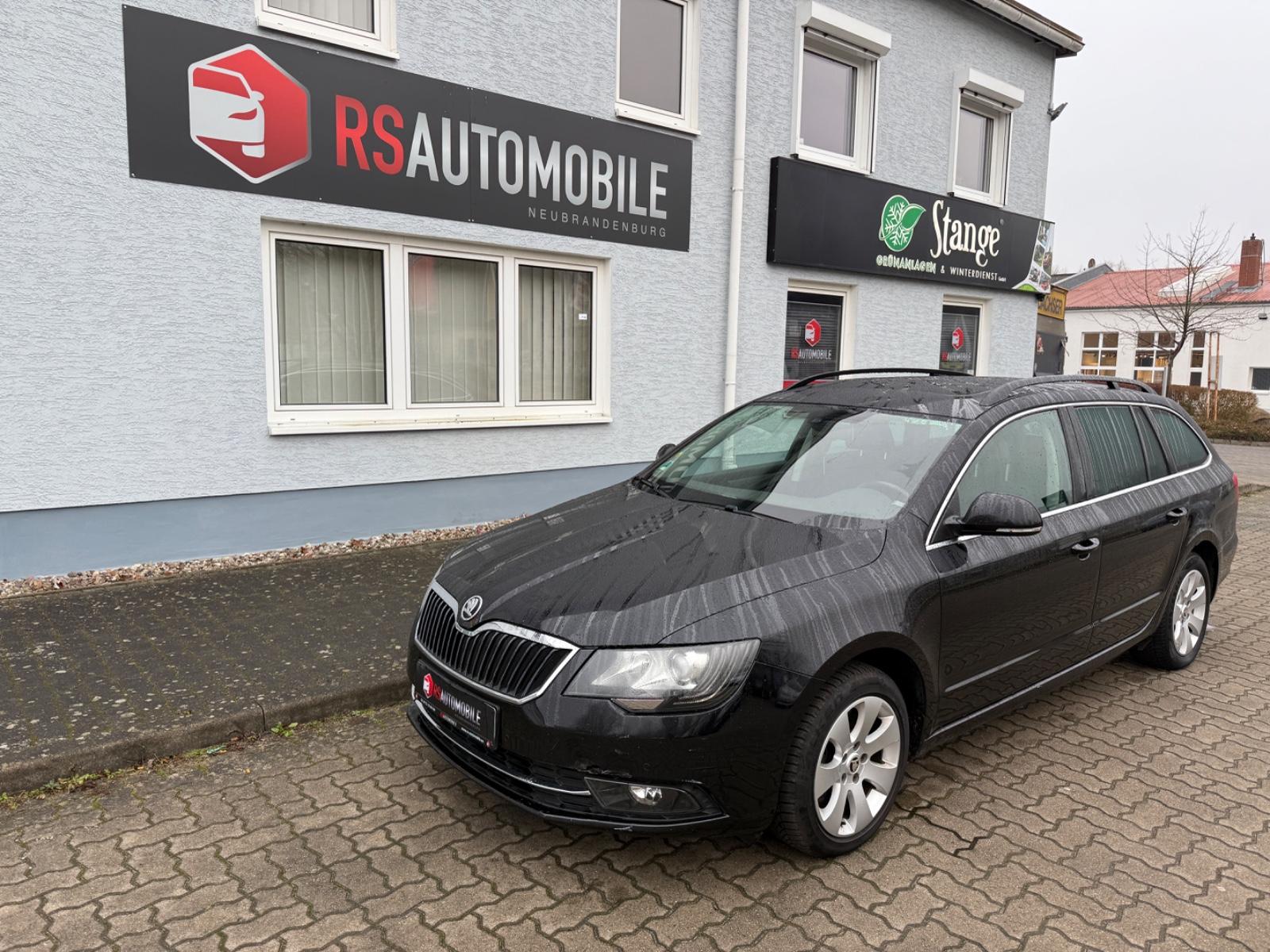 Skoda Superb Combi Ambition 4x4*Xenon*Ahk