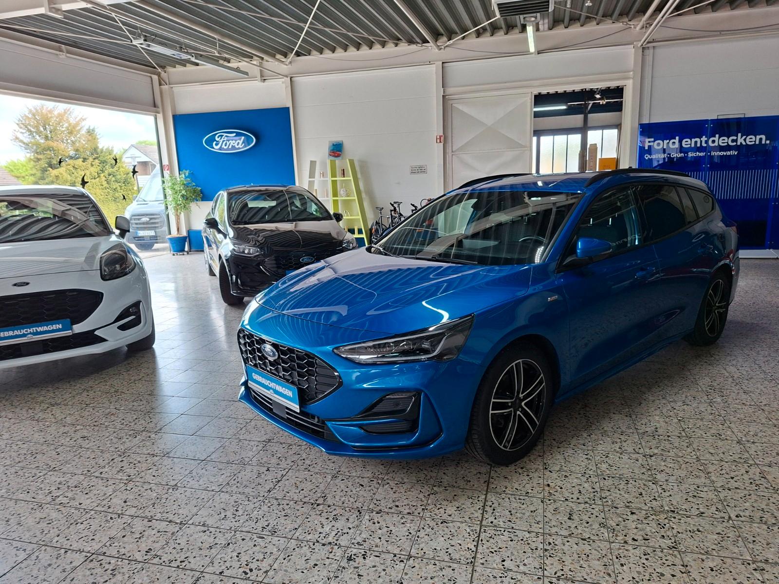 Ford Focus Turnier ST-Line X, viele Extras