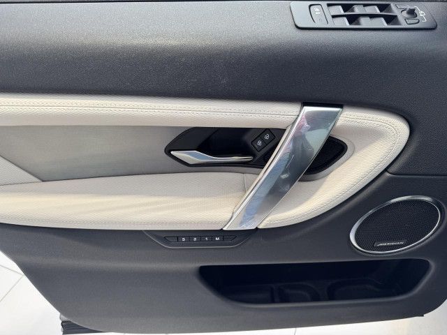 Foto Nummer 11: LAND ROVER Discovery Sport