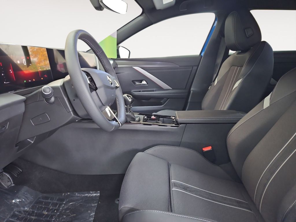 Fahrzeugabbildung Opel Astra Sports Tourer 1.2 Turbo GS AHZV