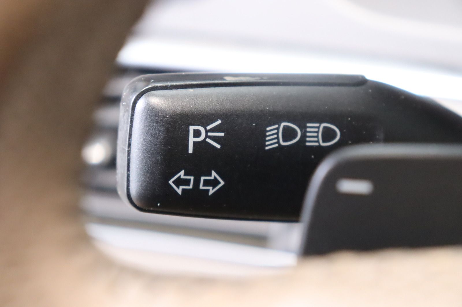 Fahrzeugabbildung Audi A6 3.0 TDI quattro Avant * Bi-Xenon * Memory