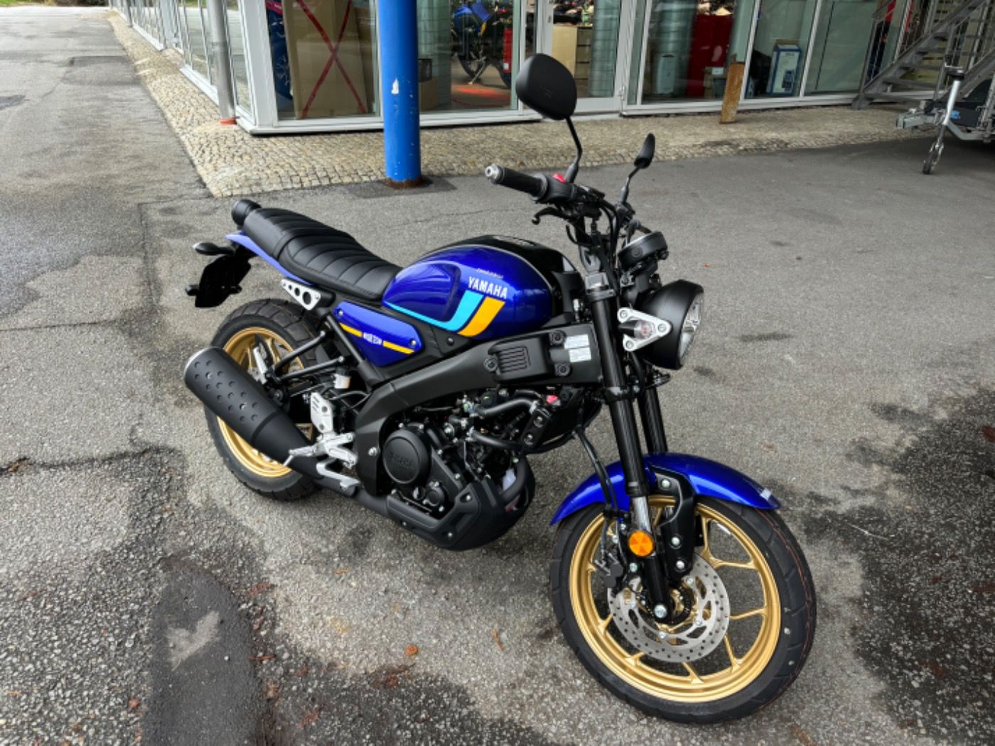 Fahrzeugabbildung Yamaha XSR 125 Modell 2024 Tageszulassung