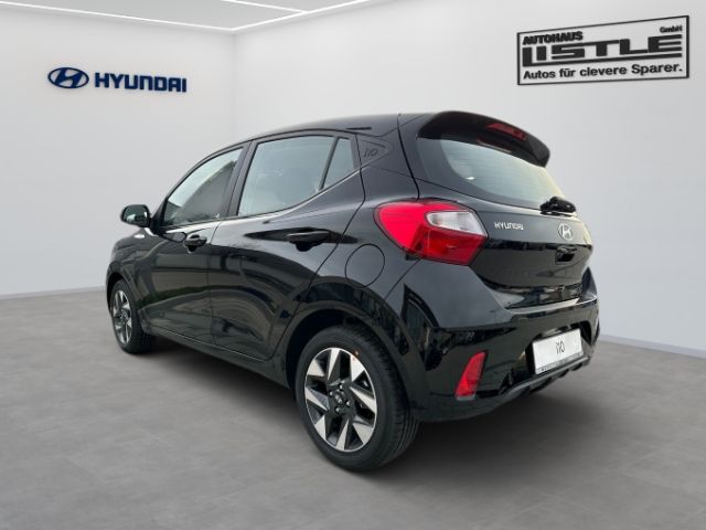 Fahrzeugabbildung Hyundai i10 Facelift (MJ24) 1.0 Benzin A/T Trend Navi Ap