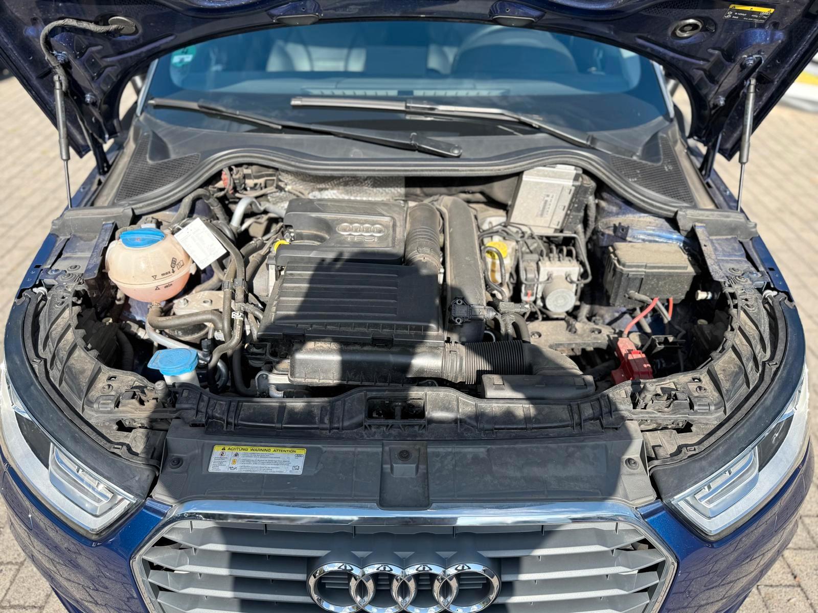 Audi A1 Sportback Sport 1,4 S-TronicLEDLeder SHZ Navi