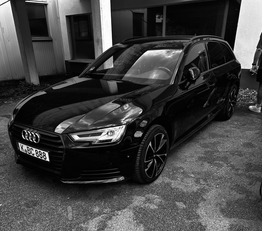 Image of Audi A4