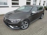 Volkswagen Passat Alltrack 239PS Leder AHK Massage ACC LED