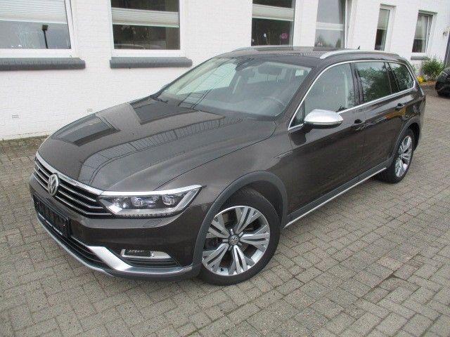 VW Passat Alltrack