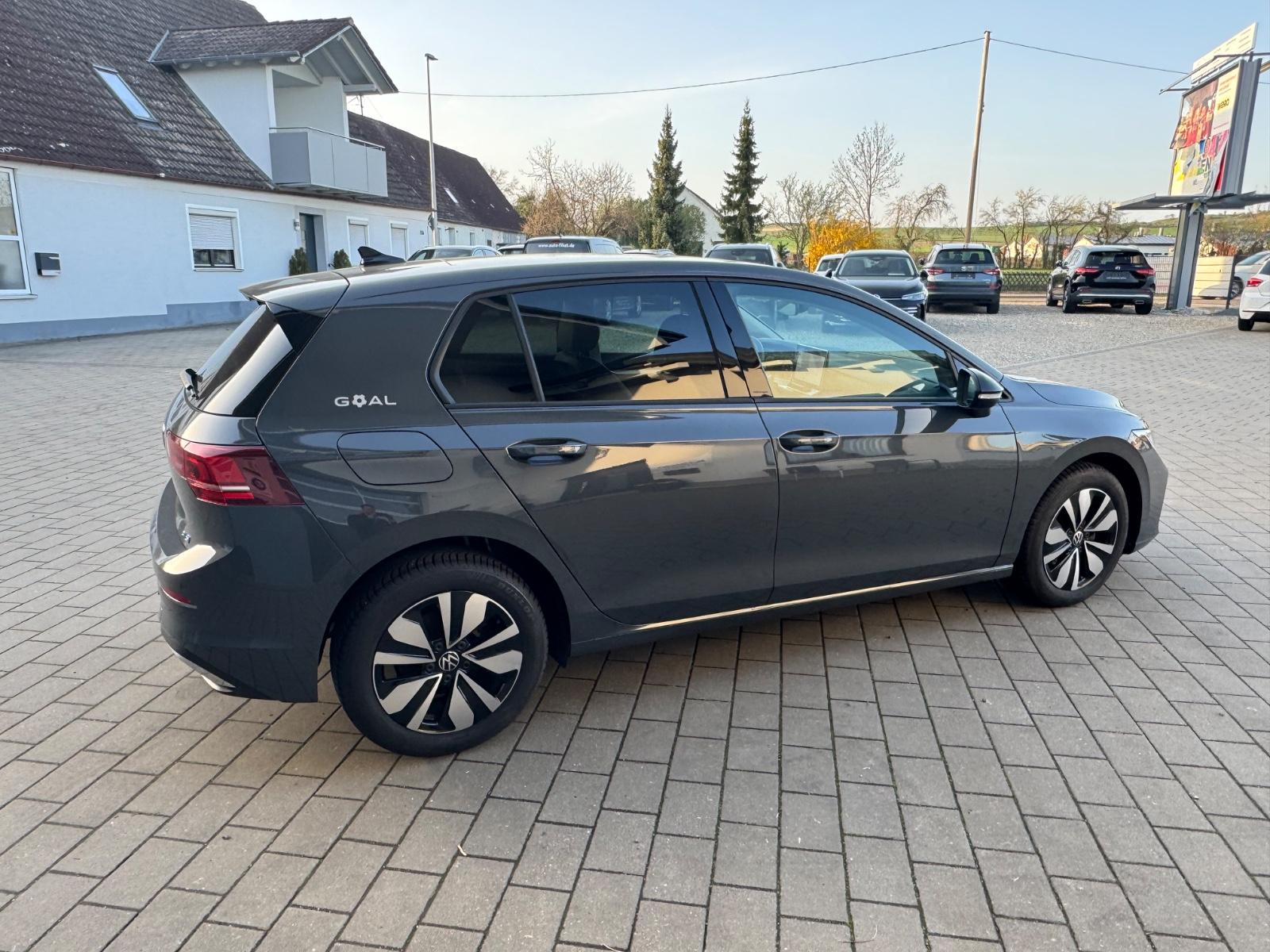 Volkswagen Golf VIII Lim. 1.5 eTSI 85 kW Goal*DSG*I Hand*, миниатюра 5