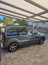 Citroën Citroen Berlingo Multispace 1.6 Bluehdi wi... - Citroën Berlingo Gebrauchtwagen in Frankfurt