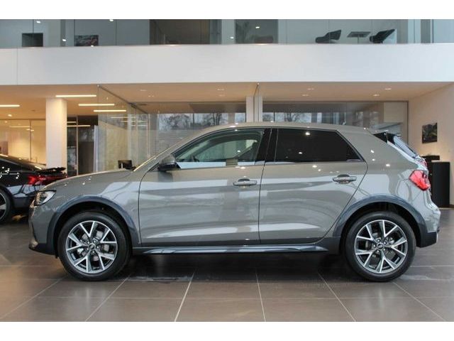 A1 allstreet 30 TFSI S-tr. S-Line*LED*App*Kamera