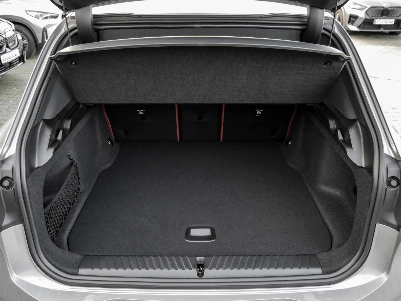 BMW iX3 - Bild 15