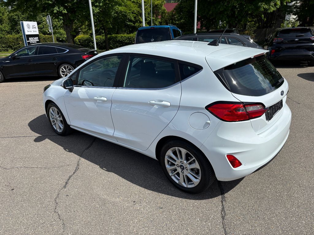 FORD Fiesta Titanium 125 PS Automatik #LED #WINTERP. FORD Fiesta Titanium 125 PS Automatik #LED #WINTERP.
