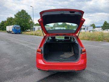 Volkswagen Passat Variant - 9