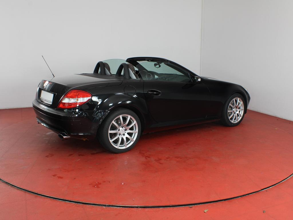 Mercedes-Benz SLK 350