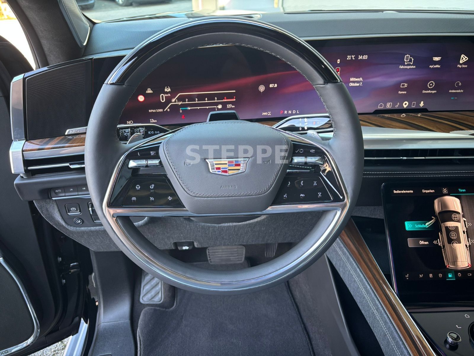 Cadillac Escalade MY26 6.2 V8 Platinum Luxury24"ABV SHEER
