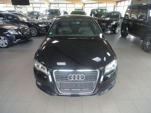 Audi A3 Sportback 1.8 Turbo S line Sportpaket plus