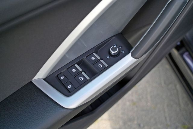 Q3 45 TFSI e NAVI+ VIRTUAL COCKPIT