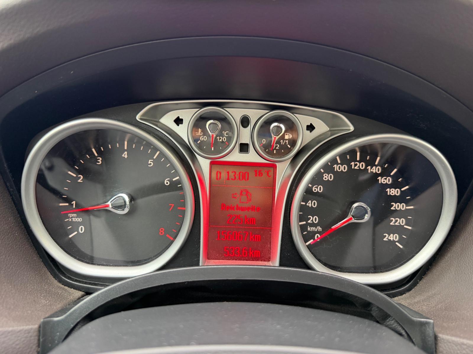 Ford Focus 2008 — photo 27