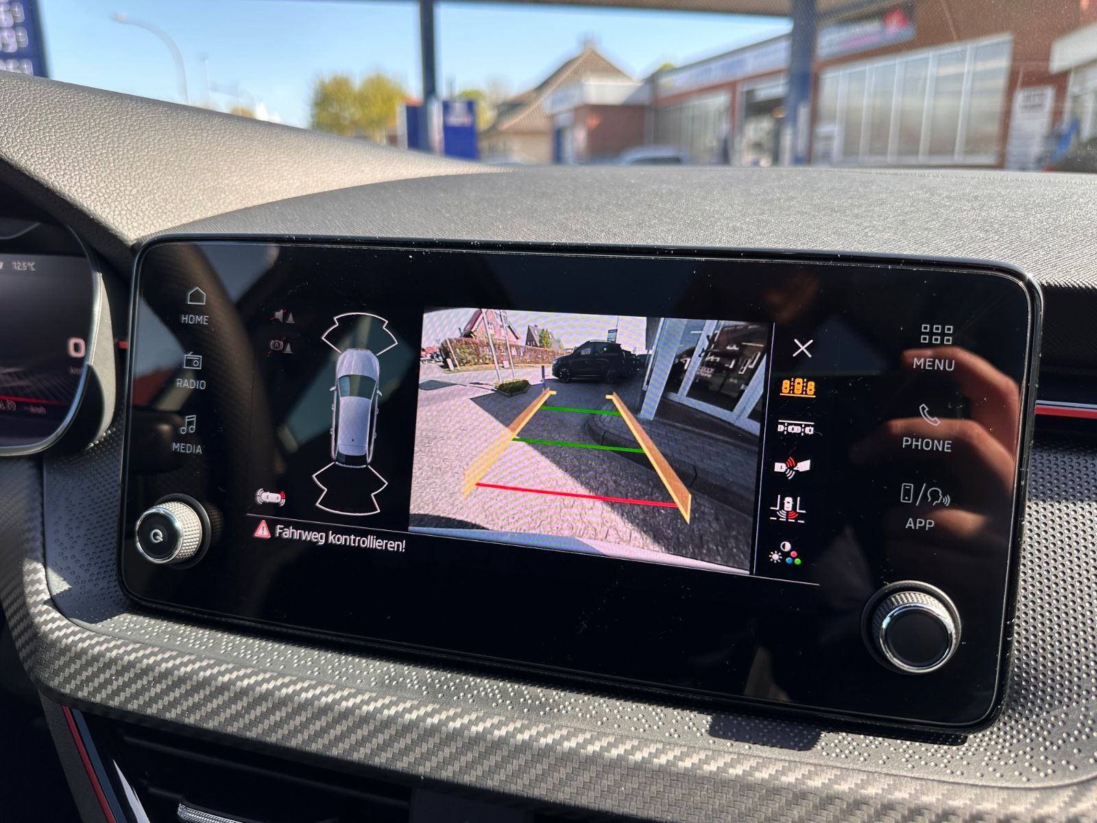 Fahrzeugabbildung SKODA Scala Monte Carlo 1.0 TSI DSG Matrix/Pano/LED