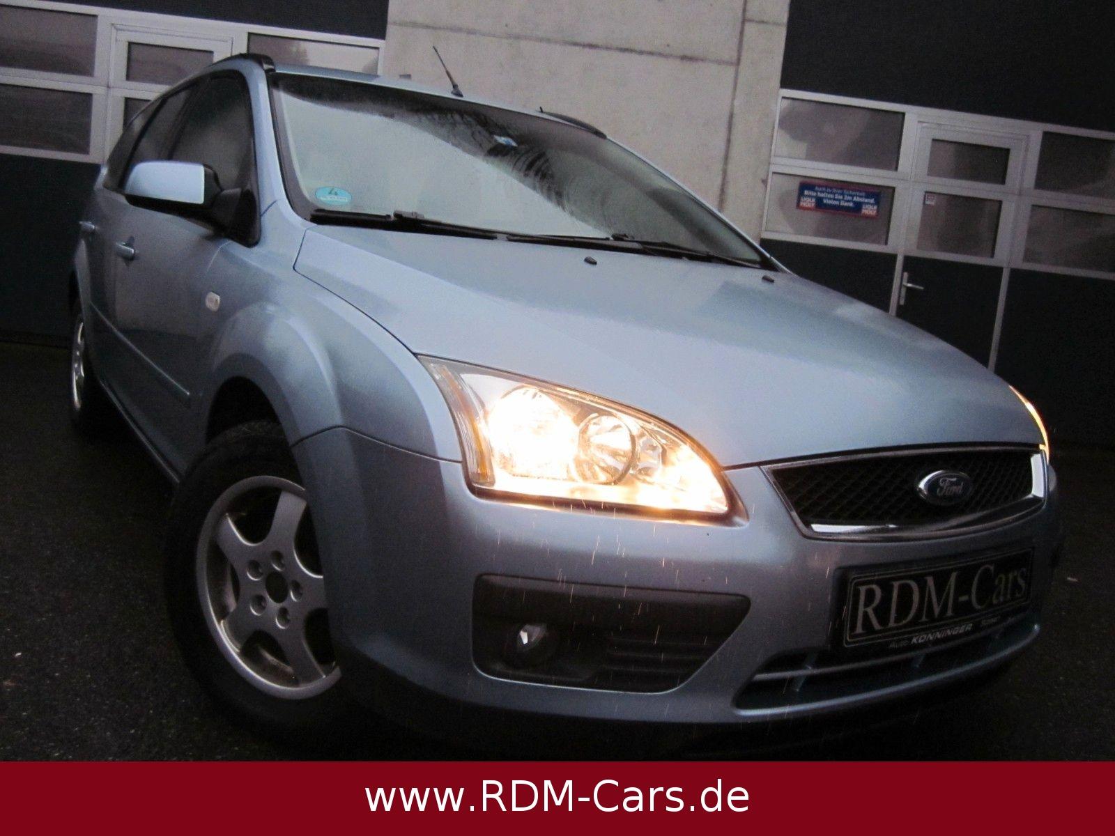 Ford Focus 2005 — interior