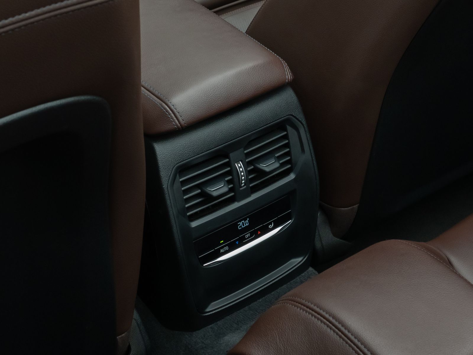 Fahrzeugabbildung BMW 430d Cabrio 360°HUD DAB H/K Lenkrhzg ACC Alarm