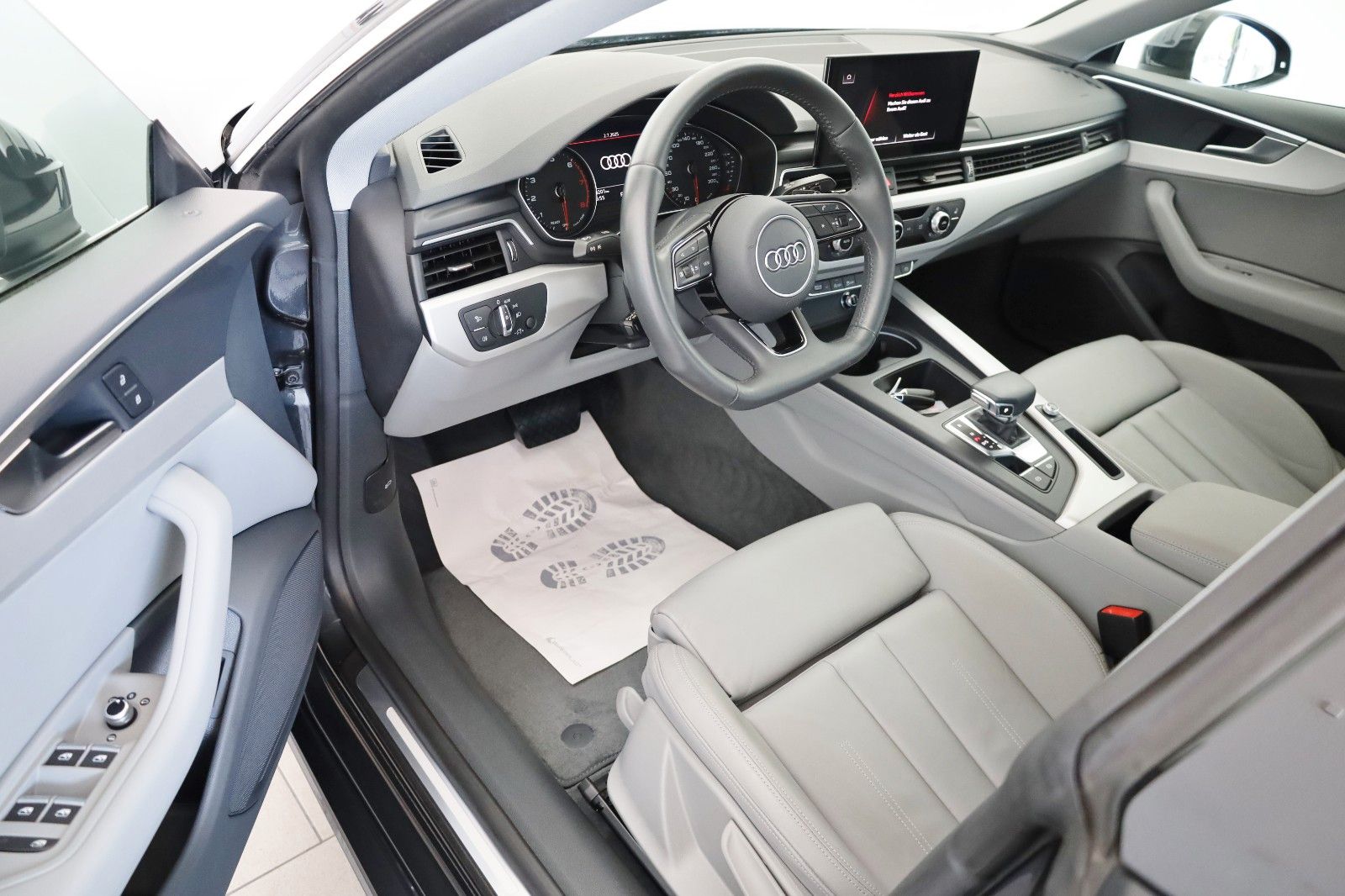Fahrzeugabbildung Audi A5 40 TFSI SB  Leder,Navi,LED,SH,Paket Parken