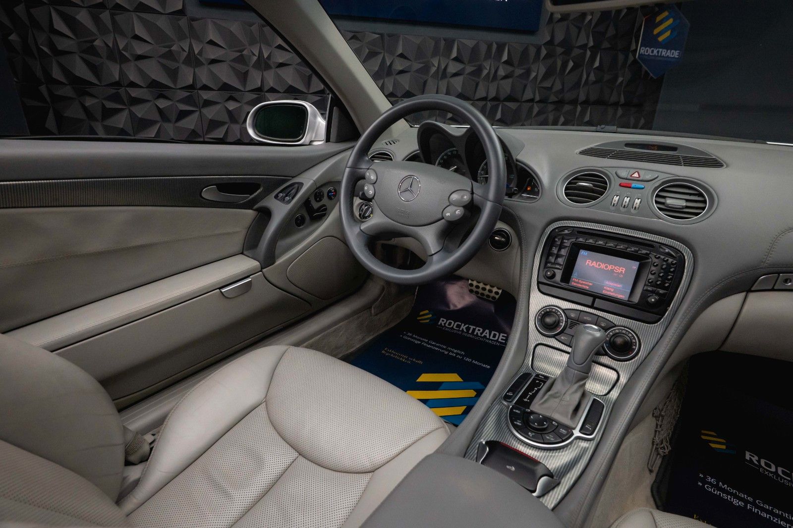 Fahrzeugabbildung Mercedes-Benz SL 500 AMG Paket *Facelift*ABC Sport*TÜV NEU*