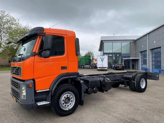 Volvo FM9-260 / HYDRAULICS / NL TRUCK / AUTOMATIC / EU