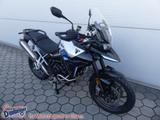 Triumph Tiger 900 GT Alpine Edition + Akra Mod. 2026 - Triumph Tiger 900 Alpine Edition