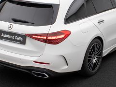 Foto Nummer 15: MERCEDES-BENZ C 300