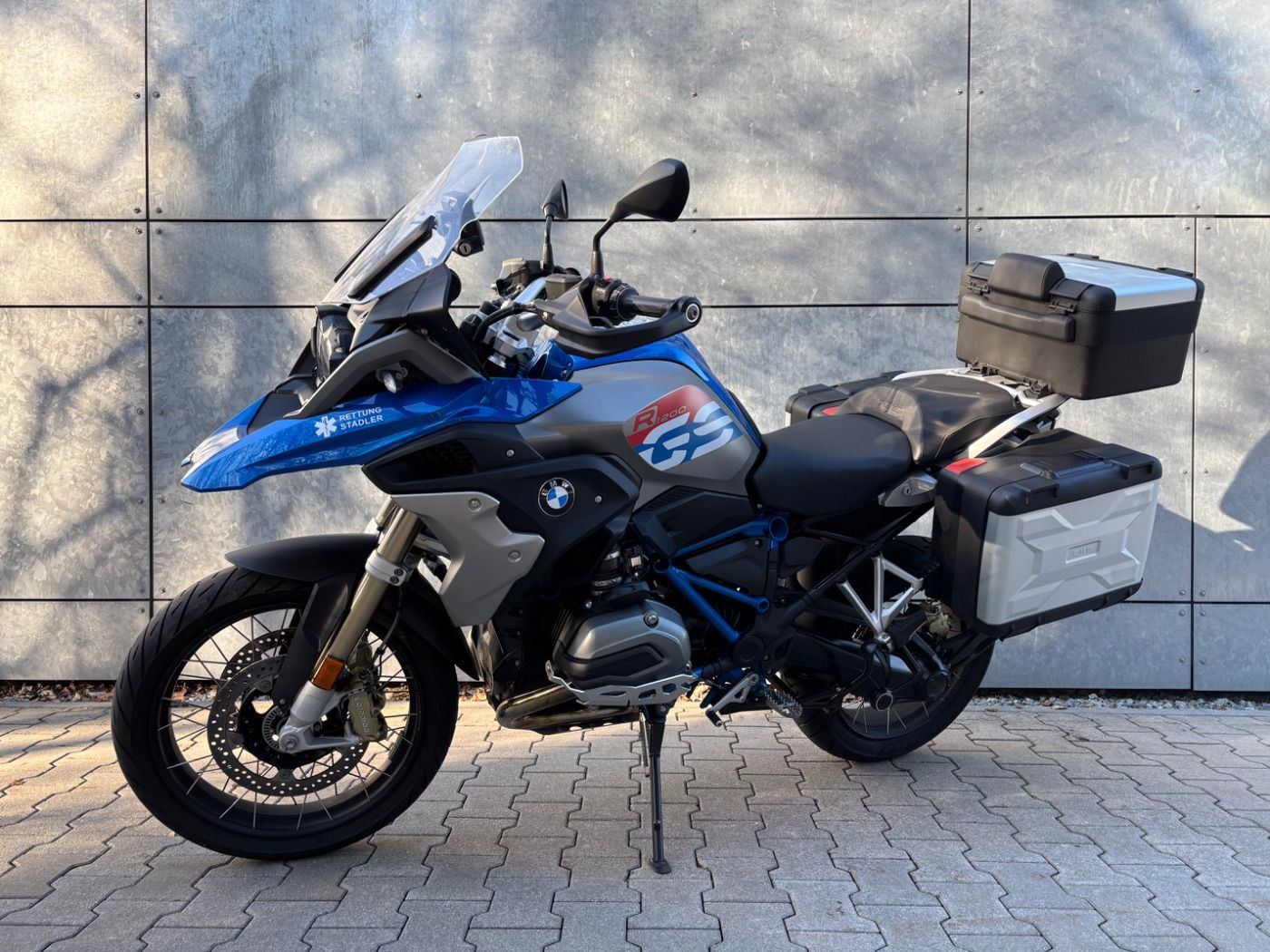 Fahrzeugabbildung BMW R 1200 GS Rallye 3 Pakete Connectivity Kofferset