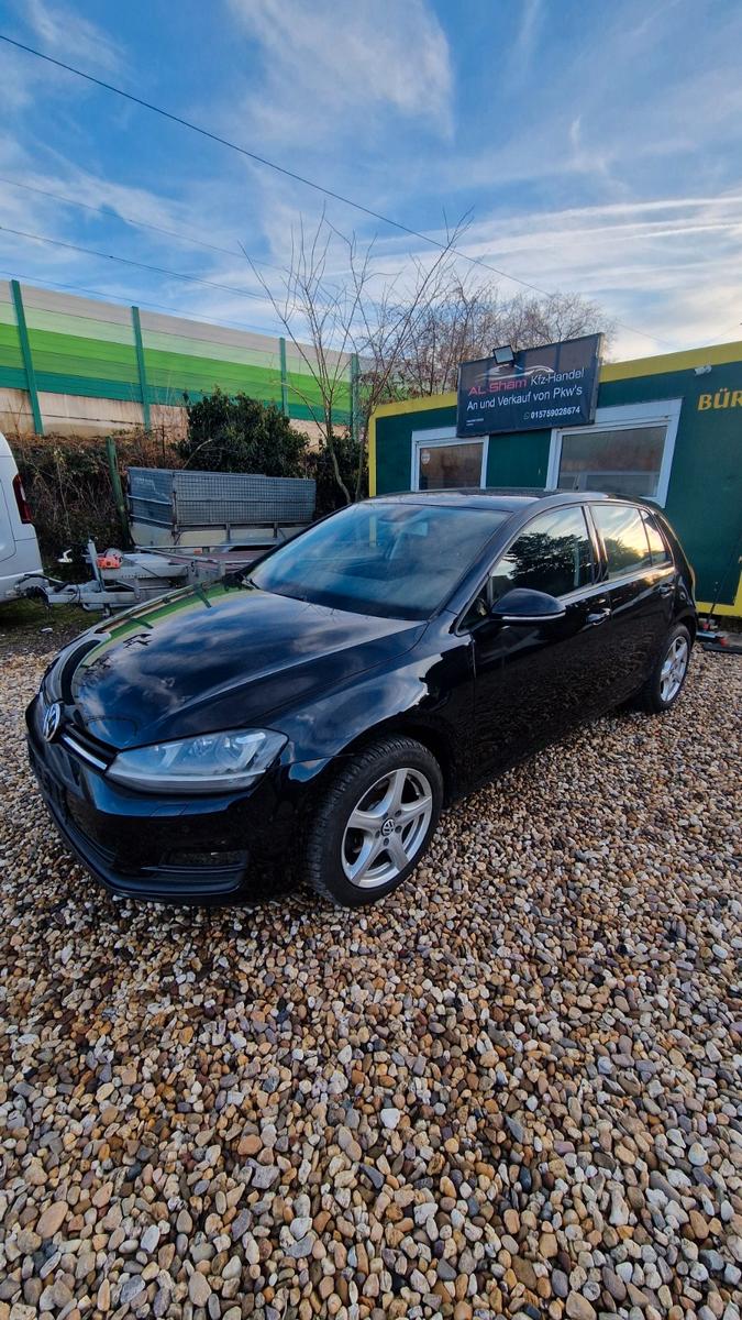 Volkswagen Golf Comfortline BMT(MOTOR SCHADEN)