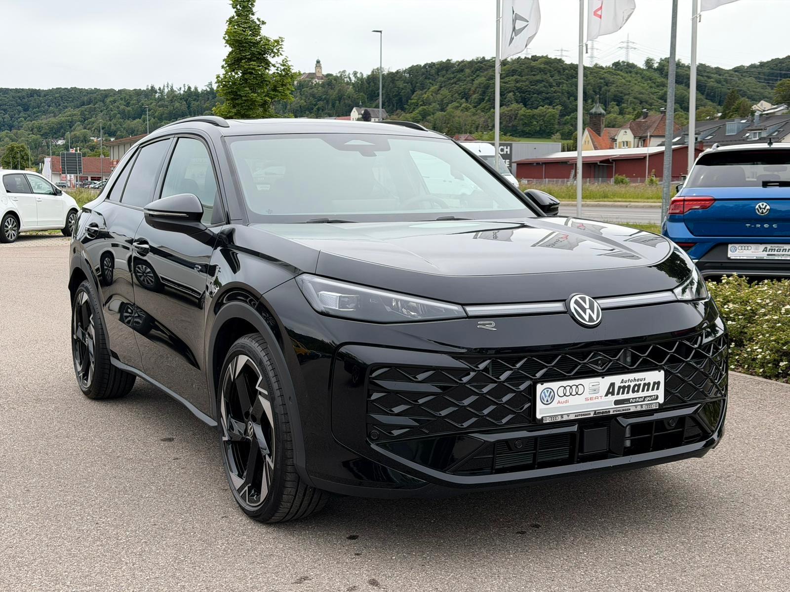 Volkswagen T-Roc 1.5 eTSI DSG R-Line PANO AHK MATRIX 4J GAR