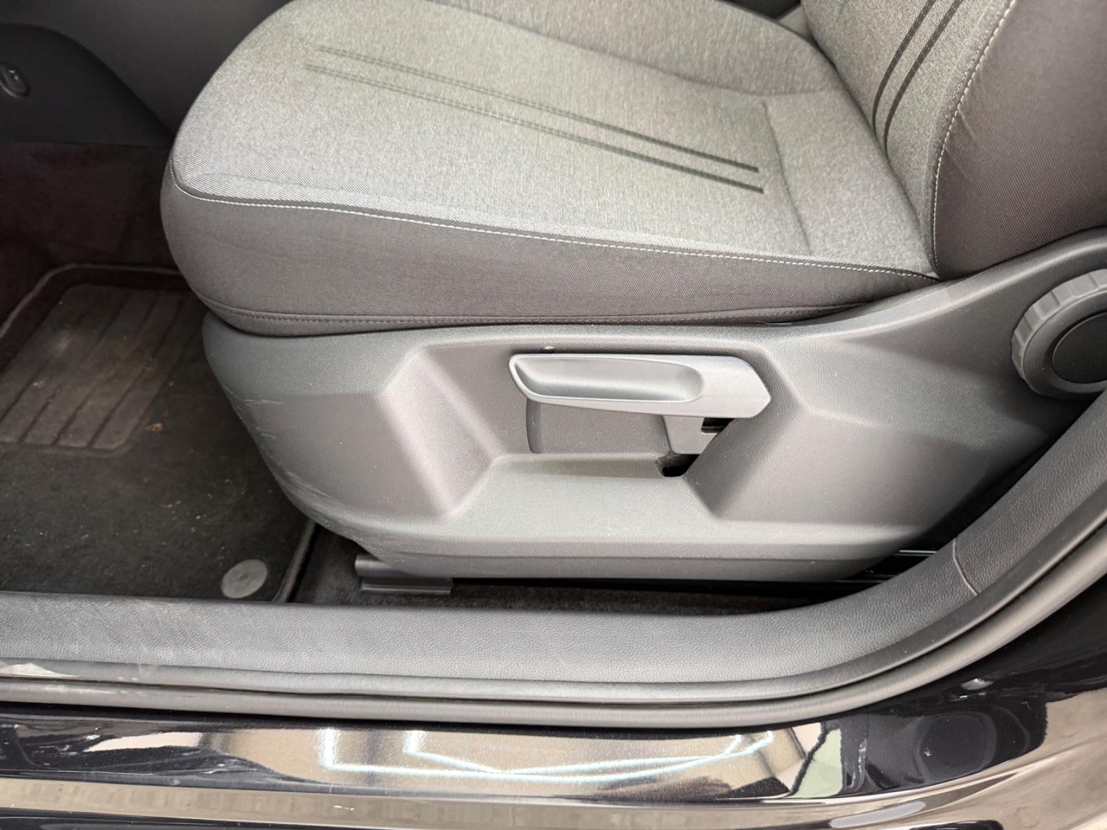 SEAT Ateca Style 1.5 TSI DSG+STANDH+ACC+ANHÄNGERKUPP+, миниатюра 15