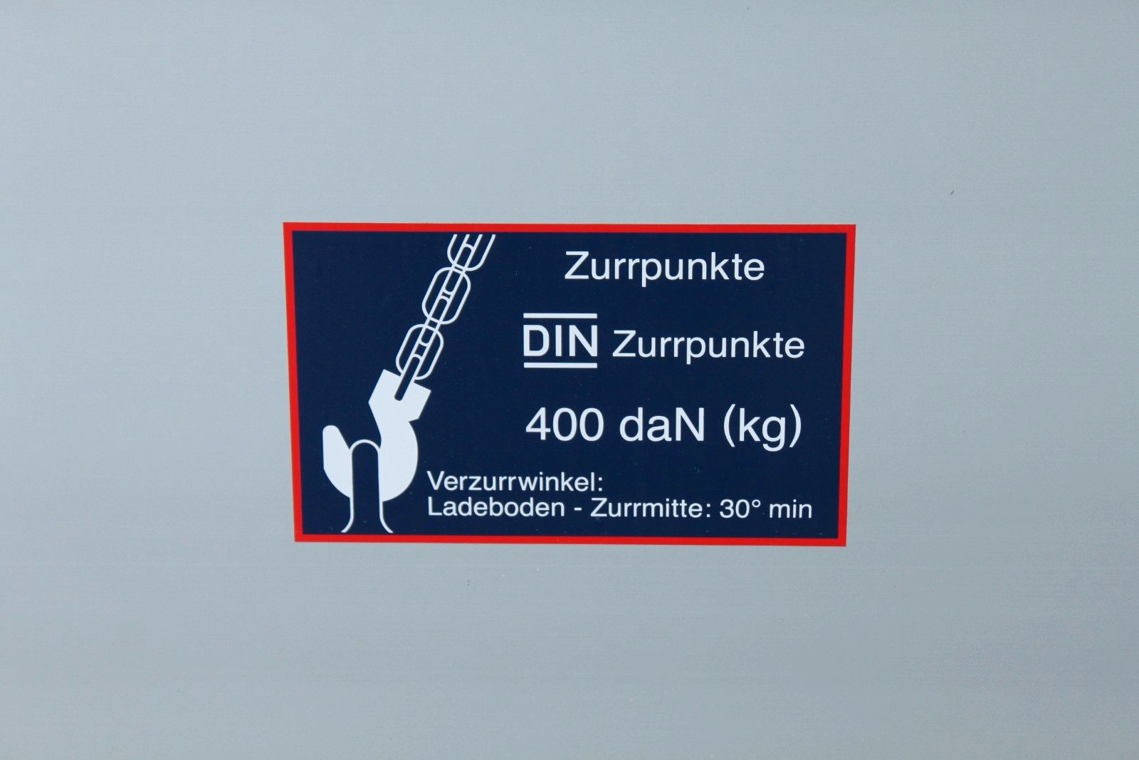Fahrzeugabbildung Fiat Ducato Pritsche 35 AHK, Ganzjahresreifen