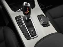BMW X3 20i/ 4x4 / NUR 36.tKM / GARANTIE / 1.HD /AHK BMW X3 20i/ 4x4 / NUR 36.tKM / GARANTIE / 1.HD /AHK